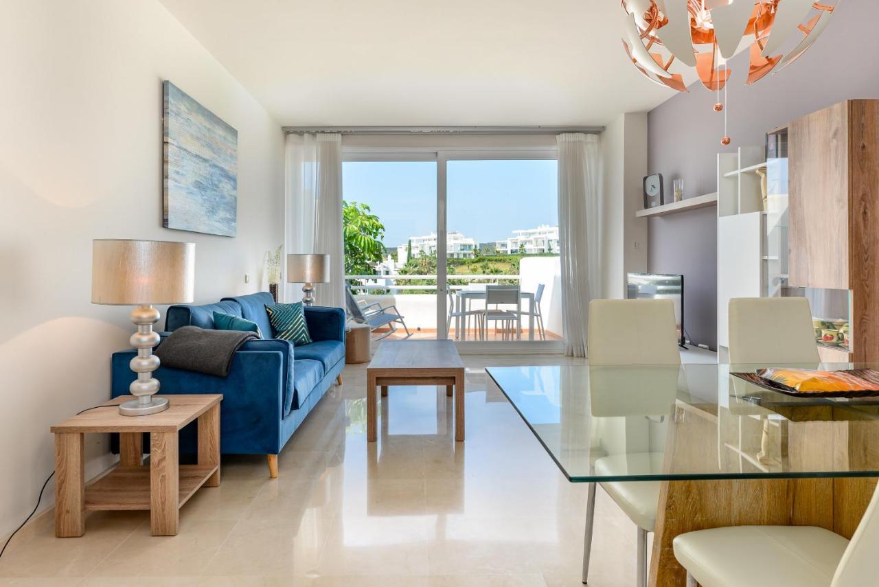 Alcazaba Lagoon 2425 Luxury Private Beach Estepona Exteriör bild