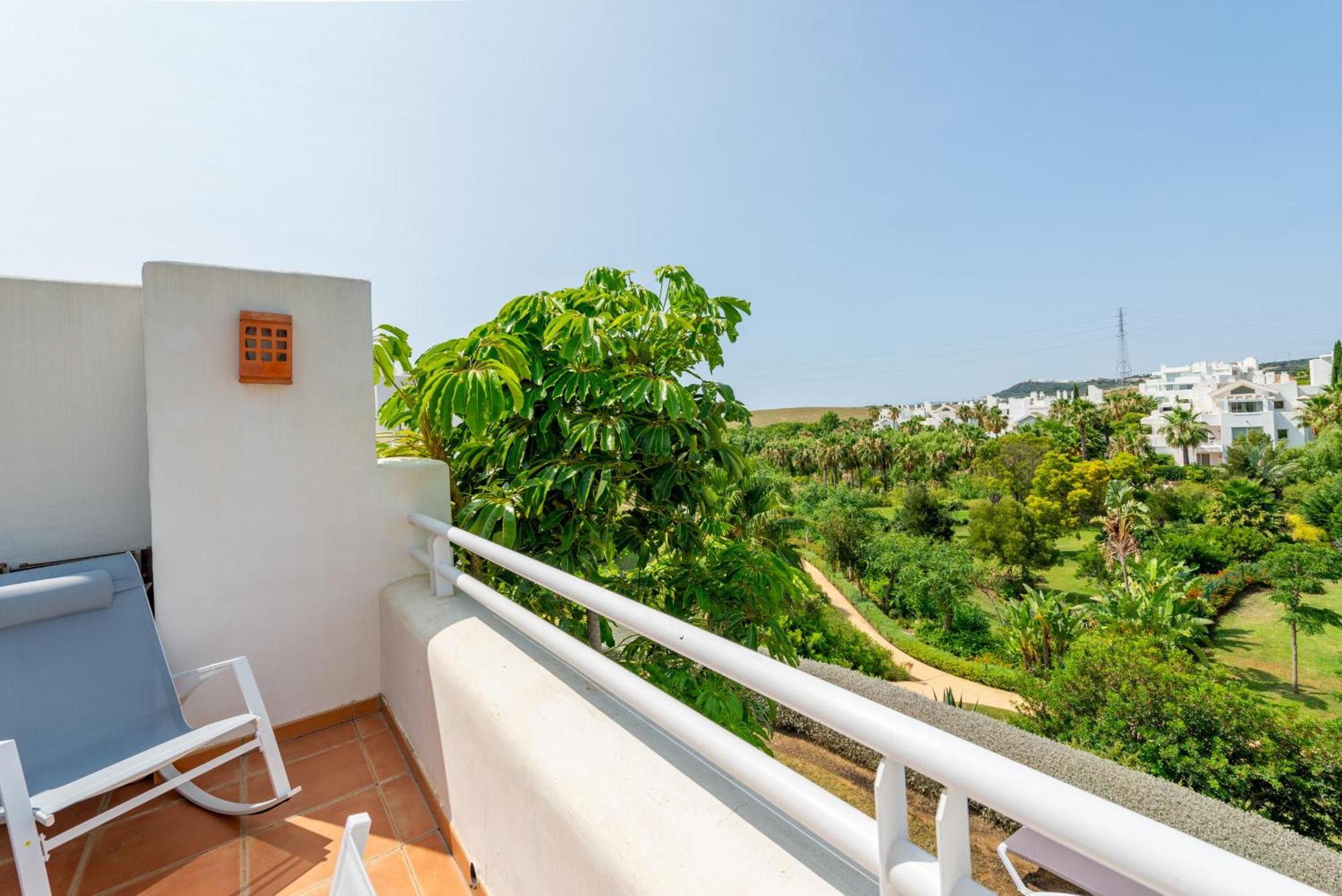 Alcazaba Lagoon 2425 Luxury Private Beach Estepona Exteriör bild